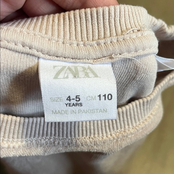 Zara Soft Pink Crew Neck Sweater - Picture 2 of 2